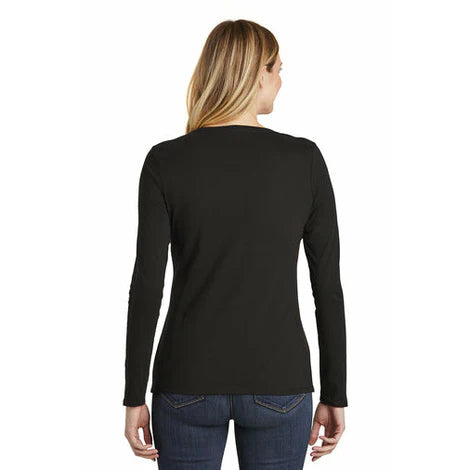 District ® Women’s Very Important Tee ® Long Sleeve V-Neck