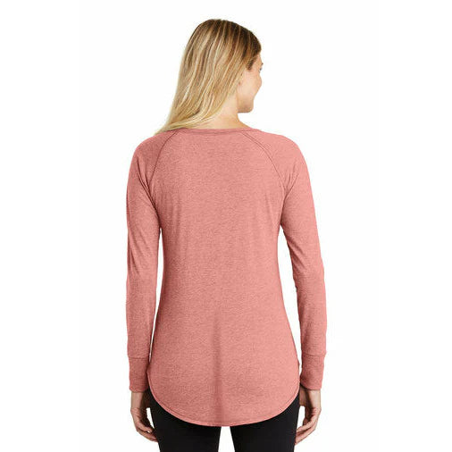 District ® Women’s Perfect Tri ® Long Sleeve Tunic Tee